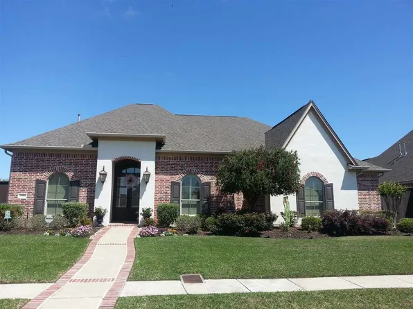 5260 Fairmont Dr, Beaumont, TX 77706