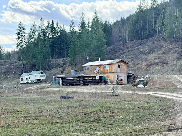 5521 Boulder Mountain Rd, Barriere, BC V0E 1E0