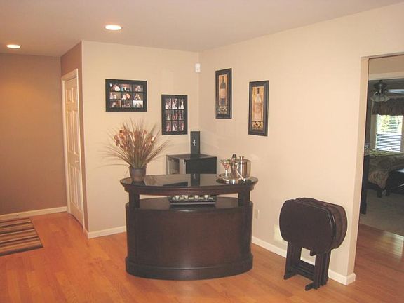 4th image of 1 Domessina Ln APT F5