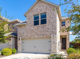 645 Hutchinson Ln, Lewisville, TX 75077