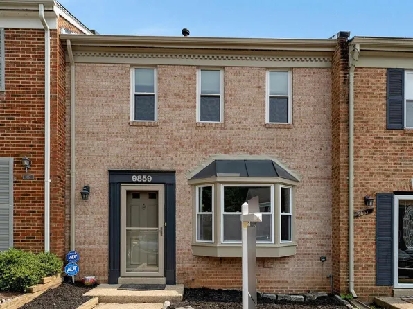 9859 Lakepointe Dr, Burke, VA 22015