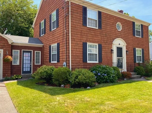 60 Felsmere Ave, Pawtucket, RI 02861