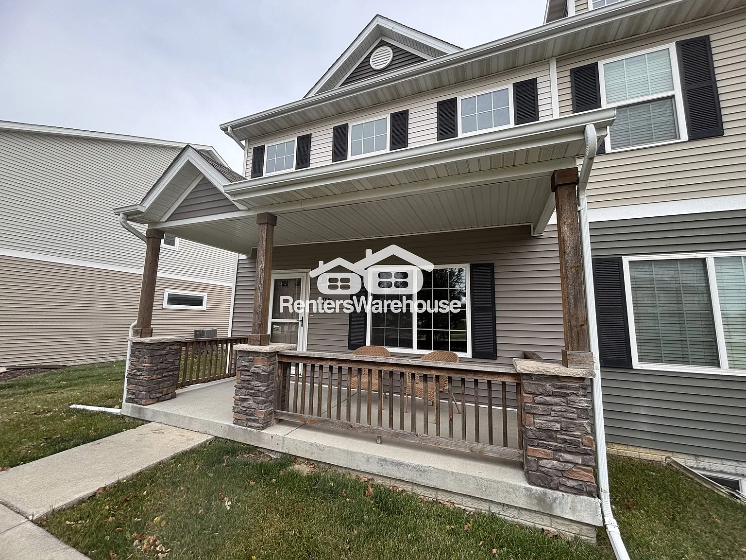 Beautiful 3 Bedroom Townhome for Rent — Photo 4