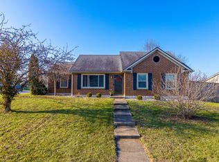 111 Hawthorne Dr, Georgetown, KY 40324