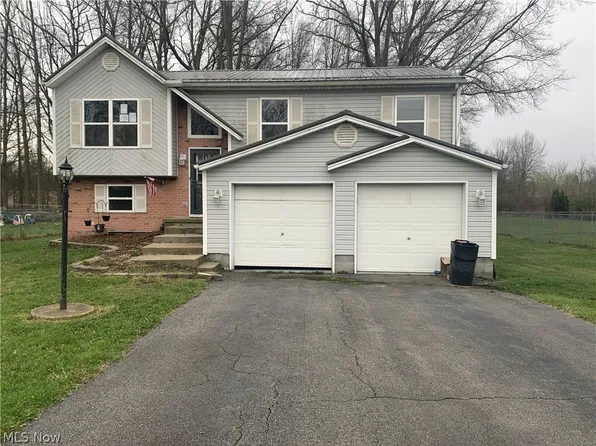 238 Raymond Ave NW, Warren, OH 44483