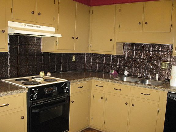 4th image of 1306 S Vine St