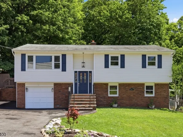 307 Nariticong Ave, Hopatcong Boro, NJ 07843
