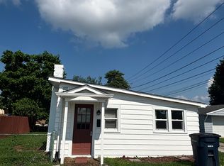 211 S 23rd St, Elwood, IN 46036