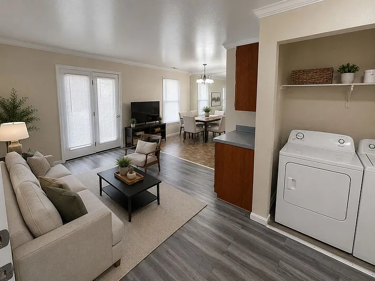 Oak Estates — Photo 22