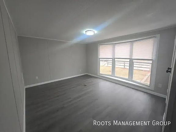 4th image of 8411 N Selkirk Dr #Se8411
