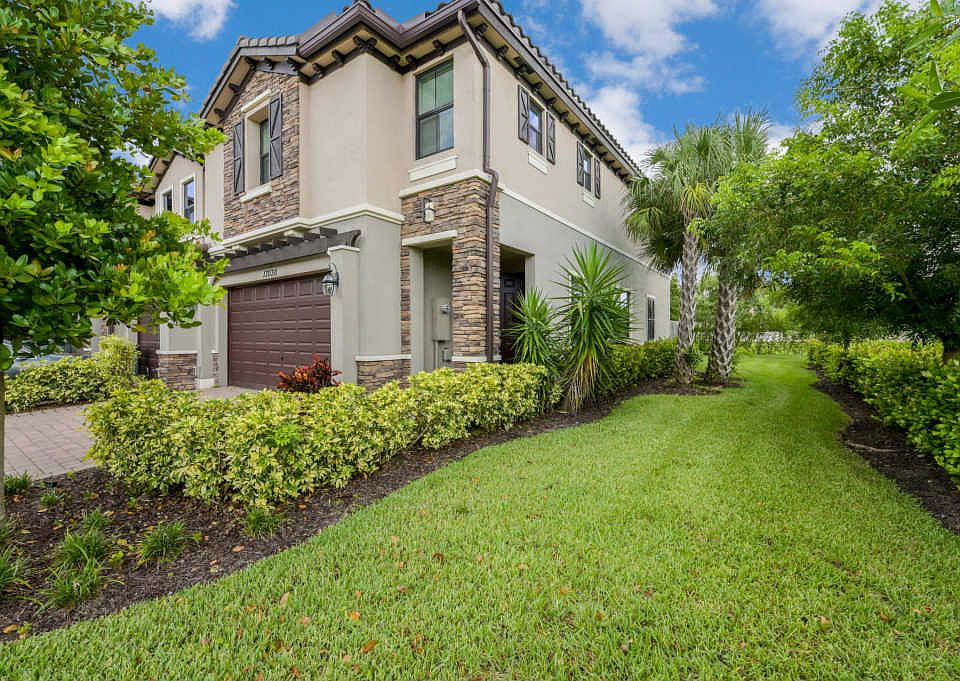 1st image of 13030 Anthorne Ln