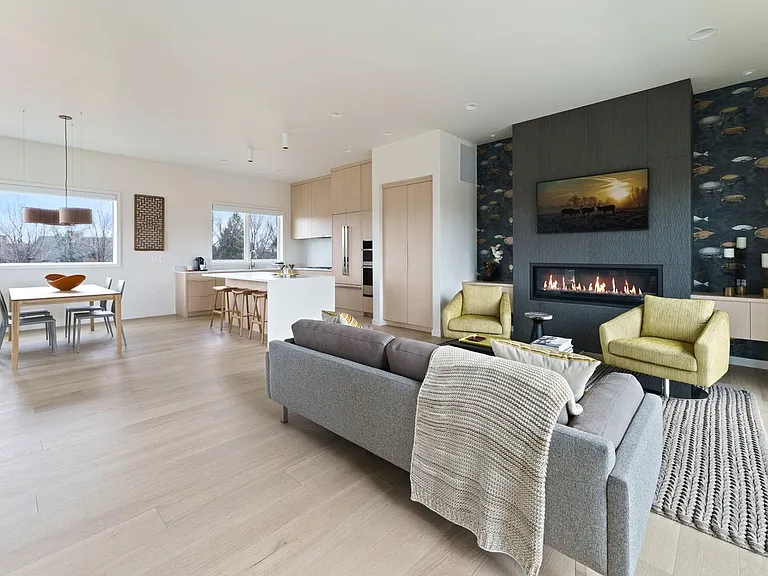 211 SW Log Ct — Photo 26