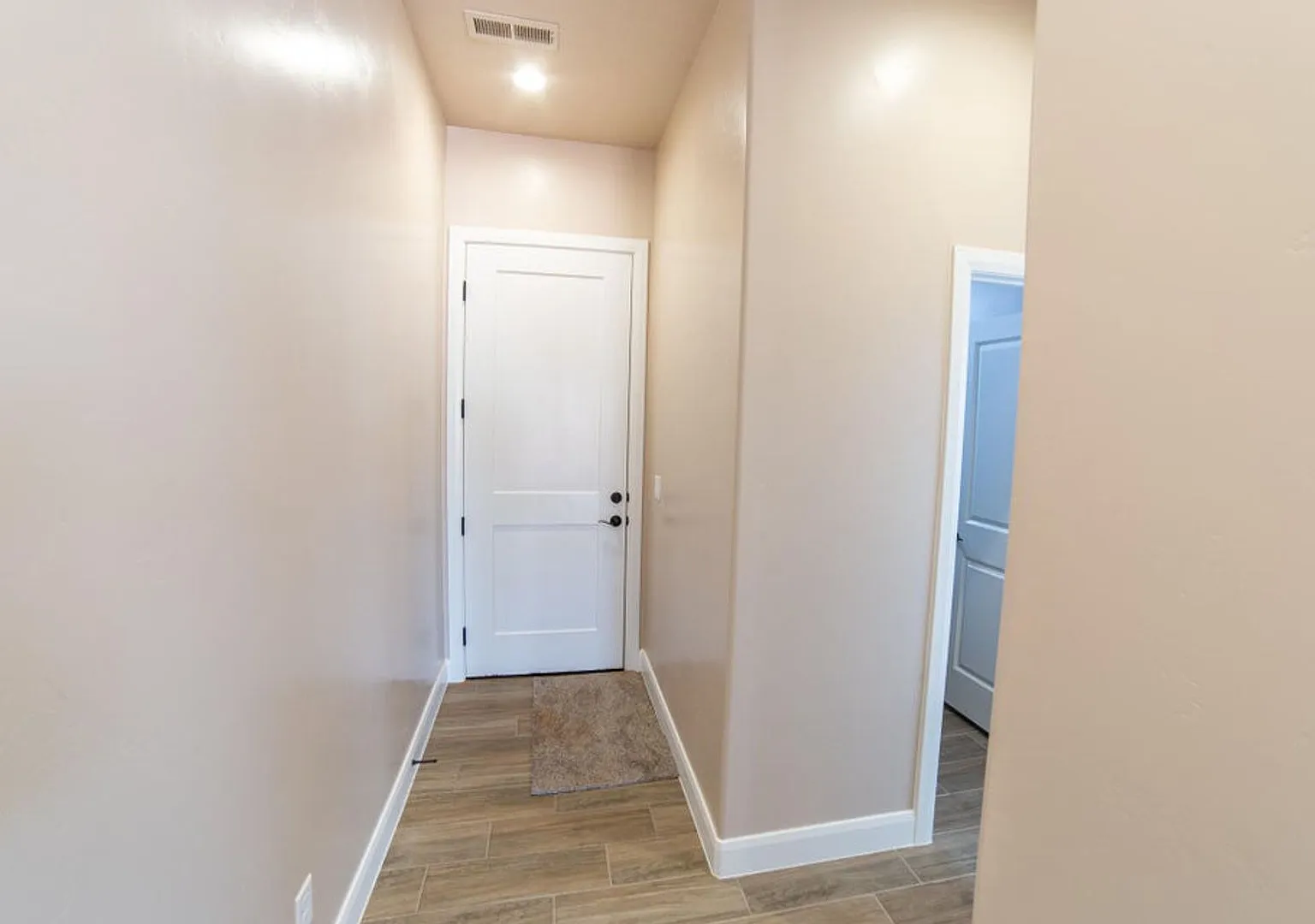 Dog Friendly 3 Bedroom Townhome in Hurricane — Photo 4