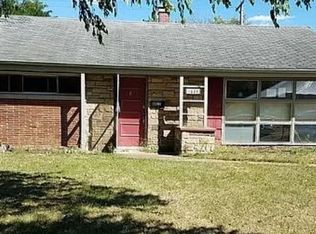 1685 Shirley Dr, Calumet City, IL