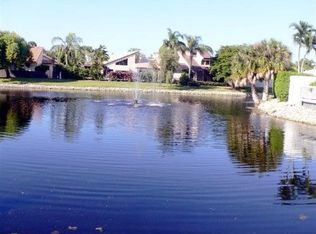 625 Bridgeway Ln, Naples, FL 34108