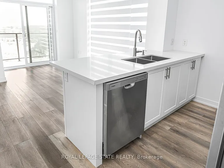 470 Dundas St E #1009 — Photo 22