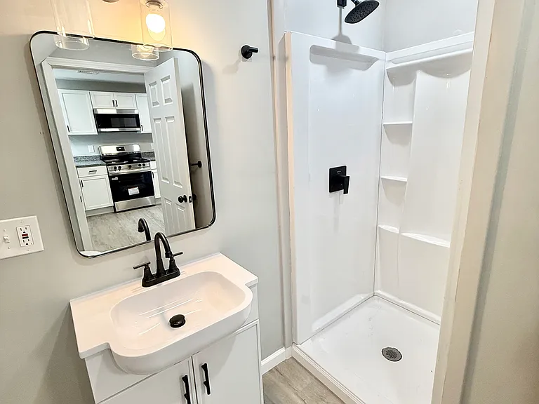 9 Rock St #2 — Photo 8