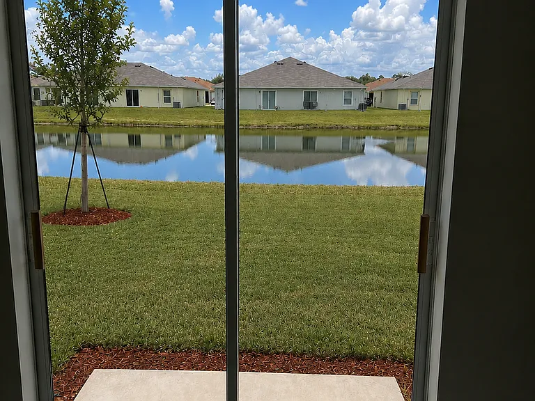 9114 Aegean Cir — Photo 5