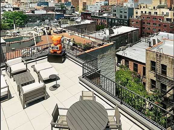 5th image of 533 E 12th St #5C