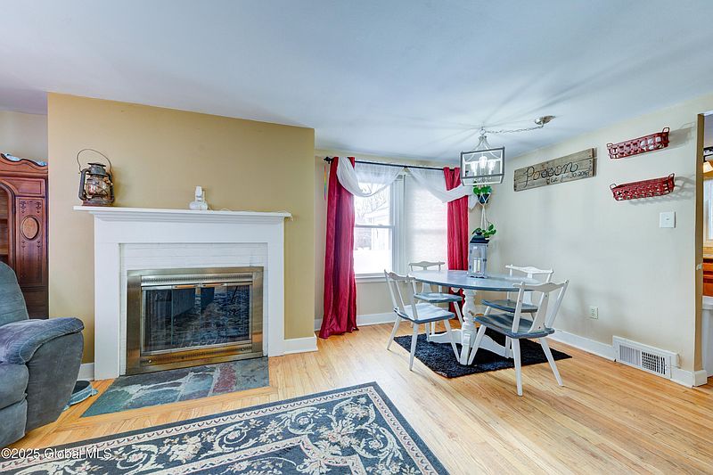 4th image of 91 Goode Street