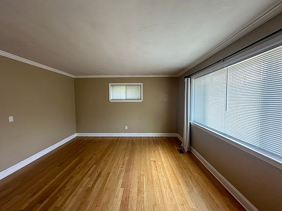 5th image of 1309 Koblan Dr