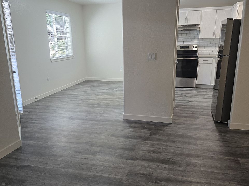 Kitchen and Dinning Room
