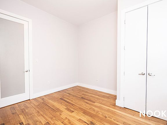 3rd image of 320 Harman St APT 1L