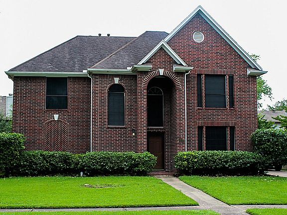 2nd image of 1348 Shrub Oak Dr
