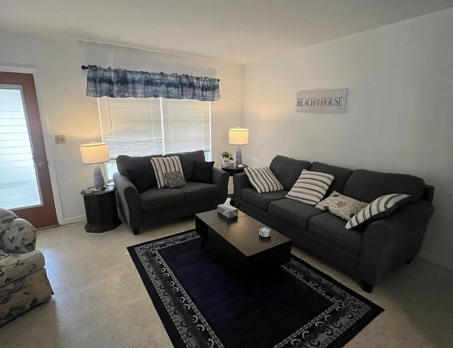 2 bed, 1.0 bath, 780 sqft, $1,900 — Photo 4