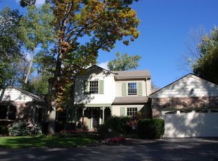 4155 Ladysmith Rd, West Bloomfield, MI 48323