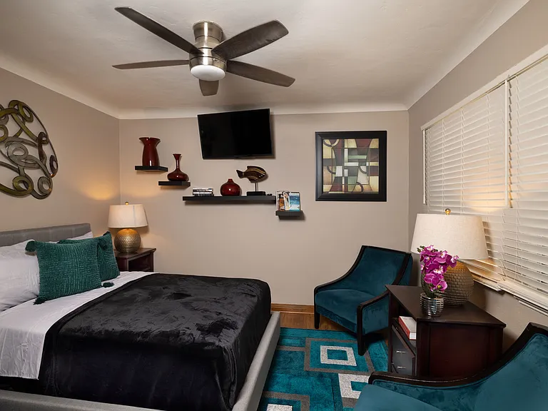 Full Size Bedroom