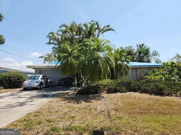 2835 SE 17th Pl, Cape Coral, FL 33904