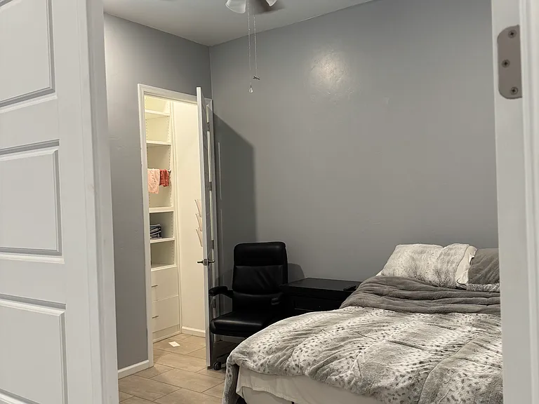 12445 N Appling Ave — Photo 16