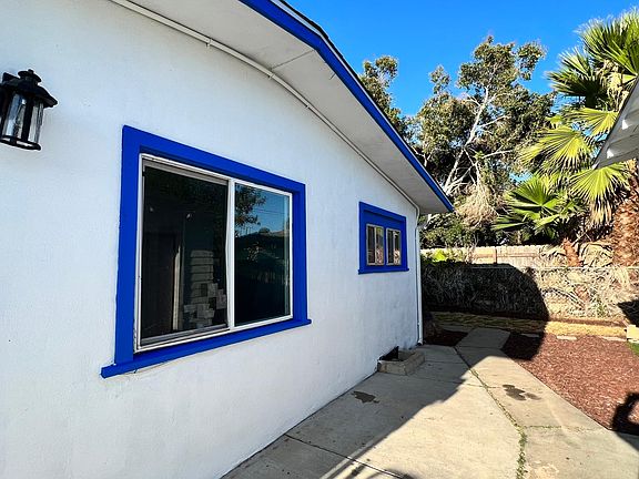 4th image of 3724 47th St