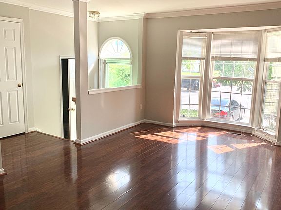 2nd image of 156 Hidden Hill Cir