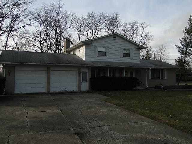 1st image of 3513 Blue Lake Dr