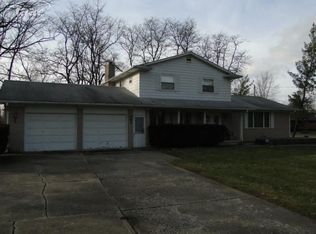 3513 Blue Lake Dr, Flint, MI 48506