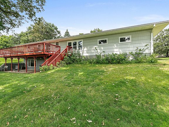 5th image of 2655 Woodside Ln