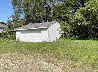 8568 Riverside Rd, Brooklyn, MI 49230