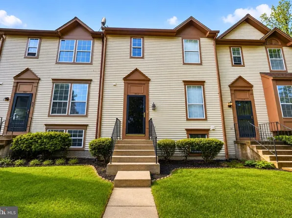 1062 Karen Blvd, Capitol Heights, MD 20743