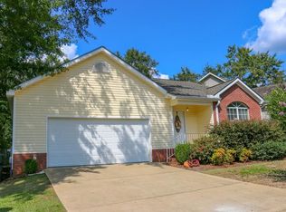 235 Bougainvillea Cir, Dothan, AL 36301