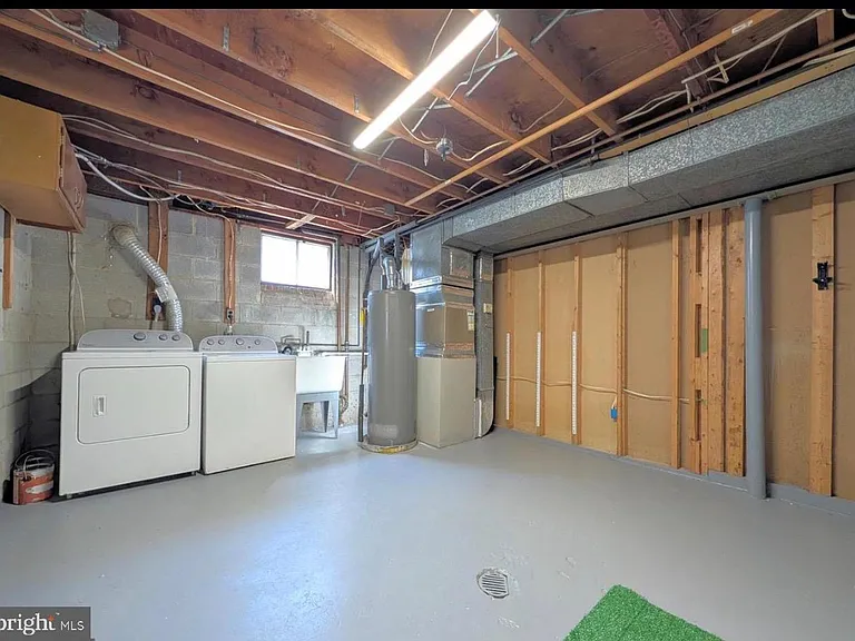 5725 Nevada St — Photo 21