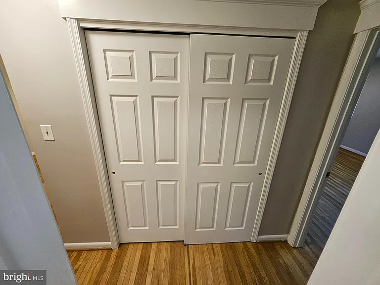 200 N Wayne Ave #9 — Photo 15