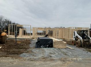 107 Riggs Blvd, Bardstown, KY 40004