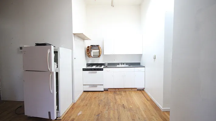 Rented by Nooklyn NYC LLC | media 3