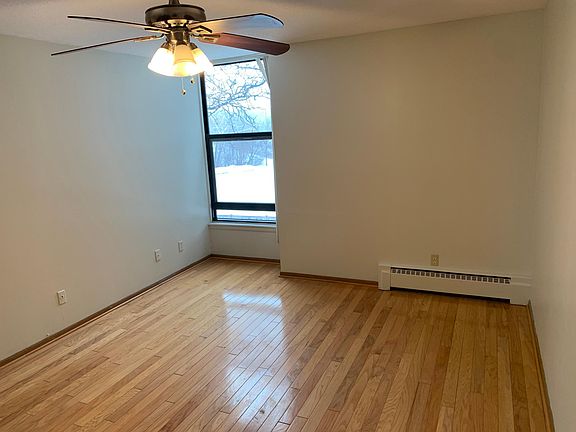 3rd image of 4530 Park Commons Dr APT 205