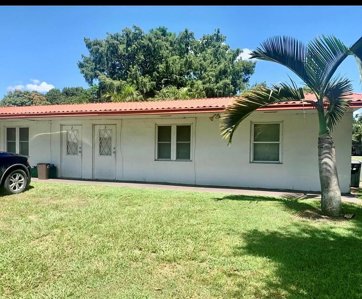 2 bed, 1.0 bath, 750 sqft, $1,300 — Photo 3