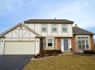 246 Stanton Dr, Buffalo Grove, IL