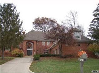 8190 Crossgate Ct N, Dublin, OH 43017