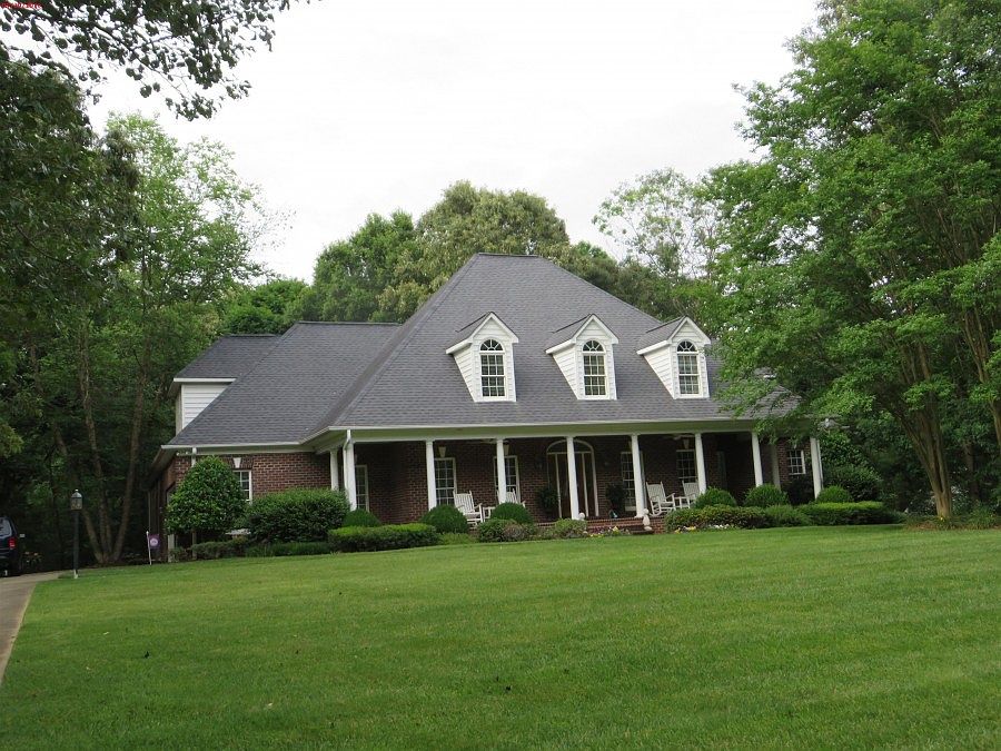 1st image of 209 Hickory Lane Dr